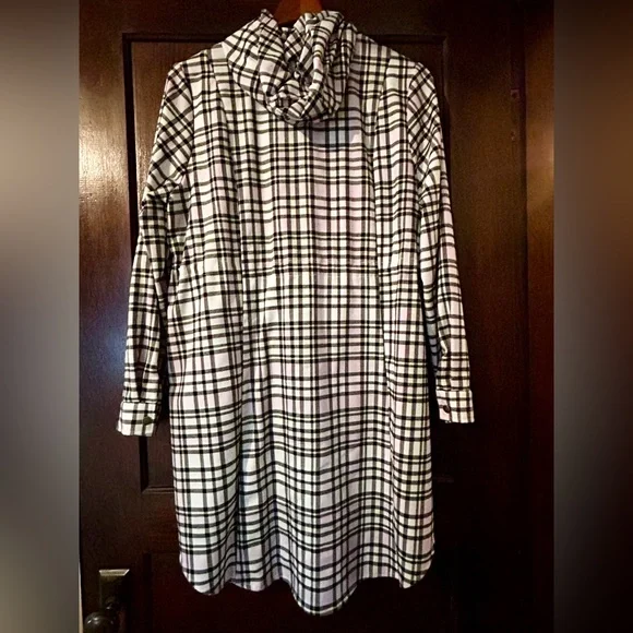 Torrid Pink Plaid Flannel Hooded Jacket | Size 0 (L-XL) - Picture 7 of 9